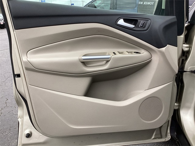 Used Car 2017 Ford Escape  Se For Sale Under $15,000 In San Antonio, Texas