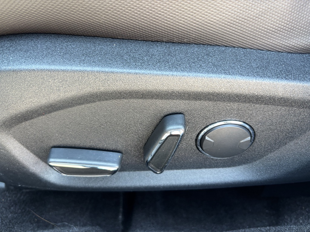 Used Car 2020 Ford Fusion  Se For Sale In Austin, Texas