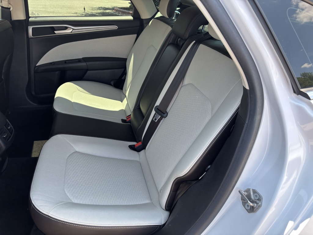 Used Car 2020 Ford Fusion  Se For Sale In Austin, Texas