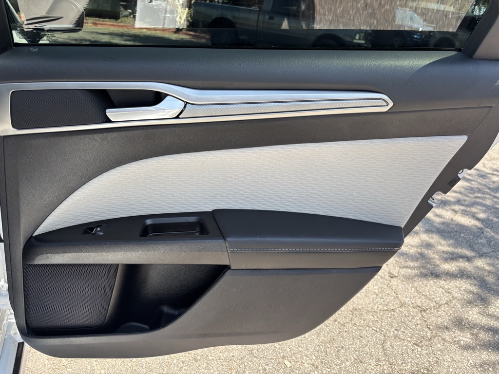Used Car 2020 Ford Fusion  Se For Sale In Austin, Texas