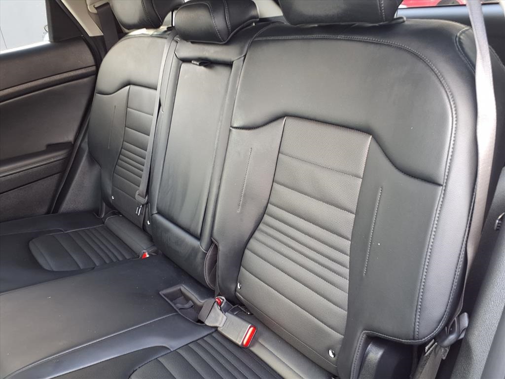 2023 Kia Sportage Hybrid SX-Prestige White at Traditions Chevrolet