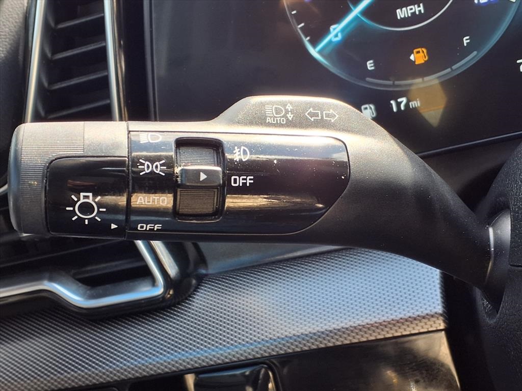 2023 Kia Sportage Hybrid SX-Prestige White at Traditions Chevrolet