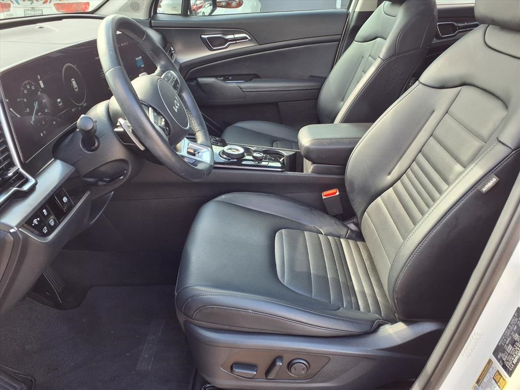 2023 Kia Sportage Hybrid SX-Prestige White at Traditions Chevrolet