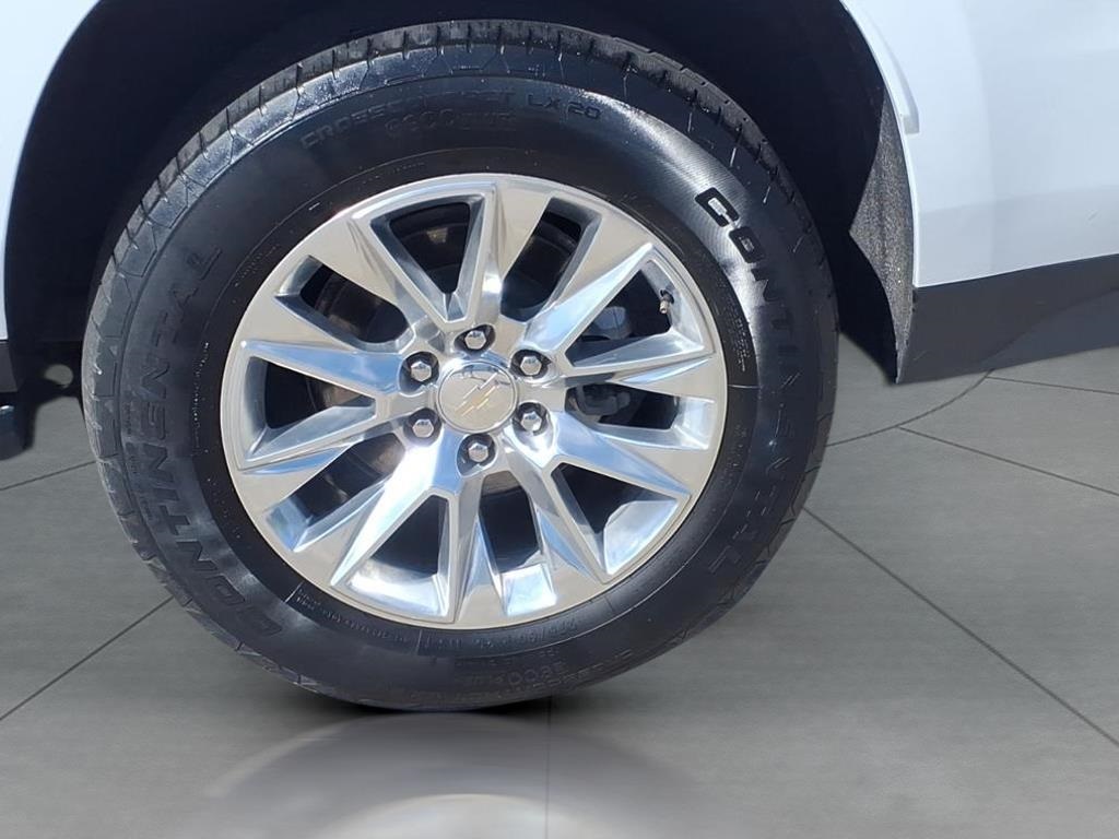 2023 Chevrolet Suburban Premier White at Monument Chevrolet