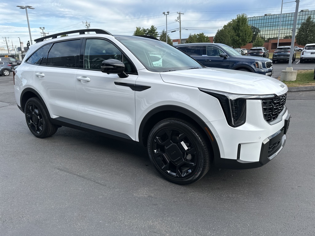 2025 Kia Sorento X-Line SX photo 3