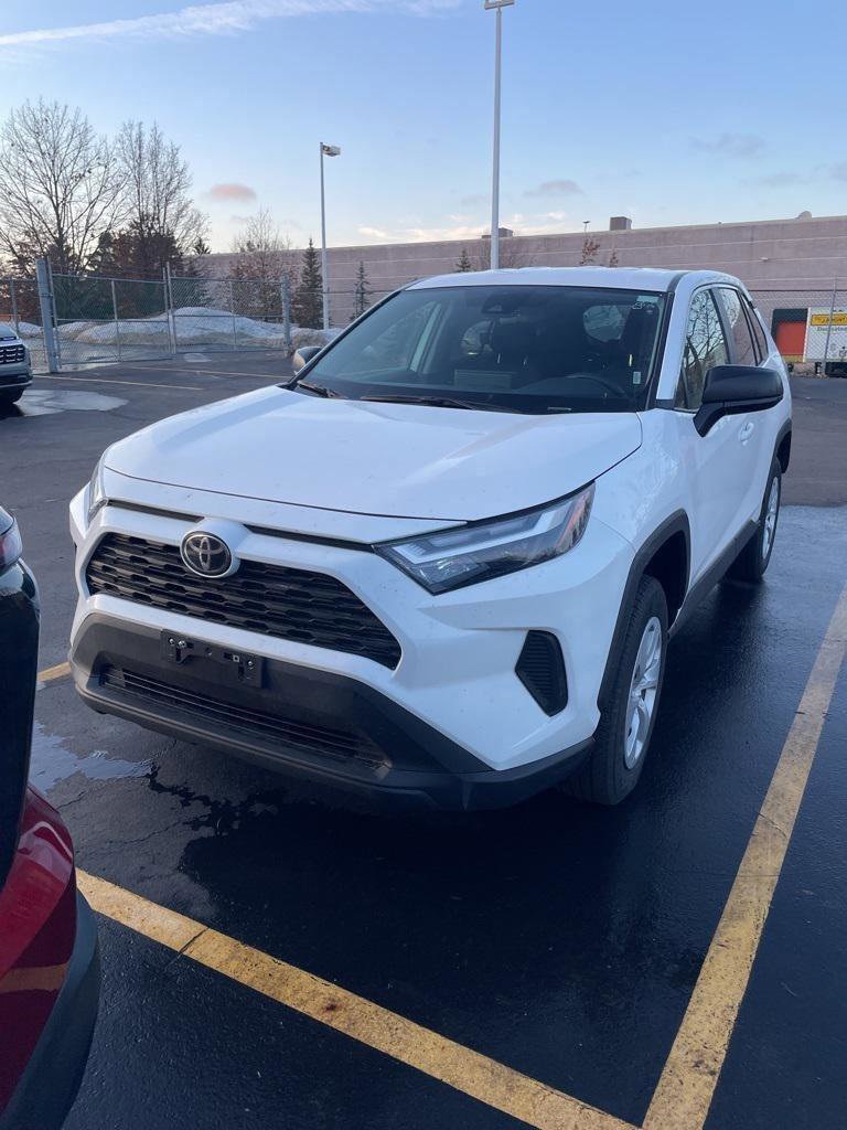 2025 Toyota RAV4 LE AWD