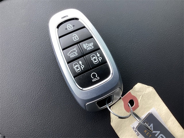 Used Car 2025 Hyundai Palisade  Calligraphy Night Edition For Sale Under $50,000 In San Antonio, Texas