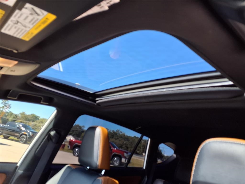 2017 Toyota RAV4 SE White at Wharton Ford