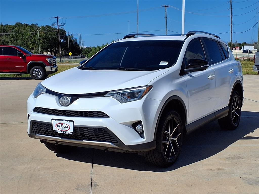 2017 Toyota RAV4 SE White at Wharton Ford