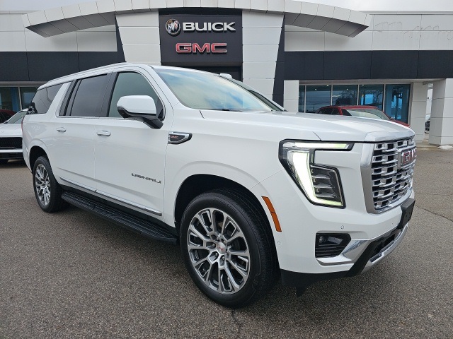 2025 GMC Yukon XL Denali 4WD