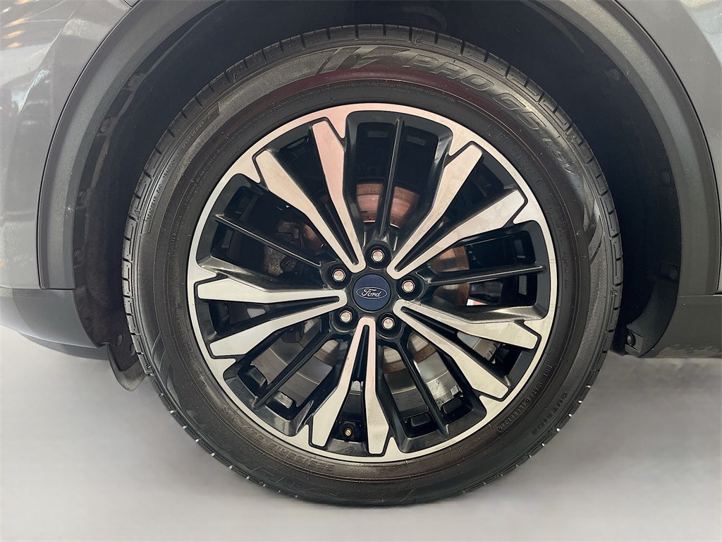 2021 Ford Escape SE Gray at Autostrade