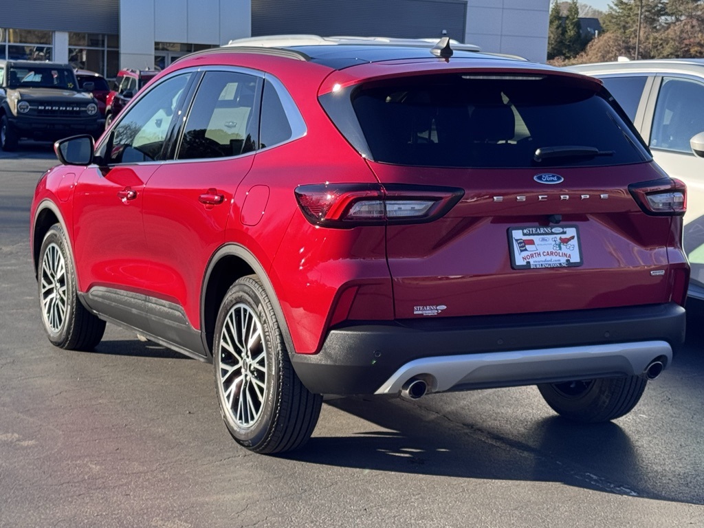 FordEscape Plug-In Hybrid17