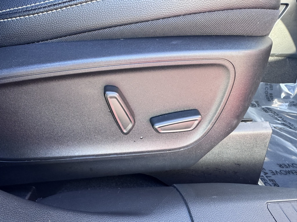 FordEscape Plug-In Hybrid27