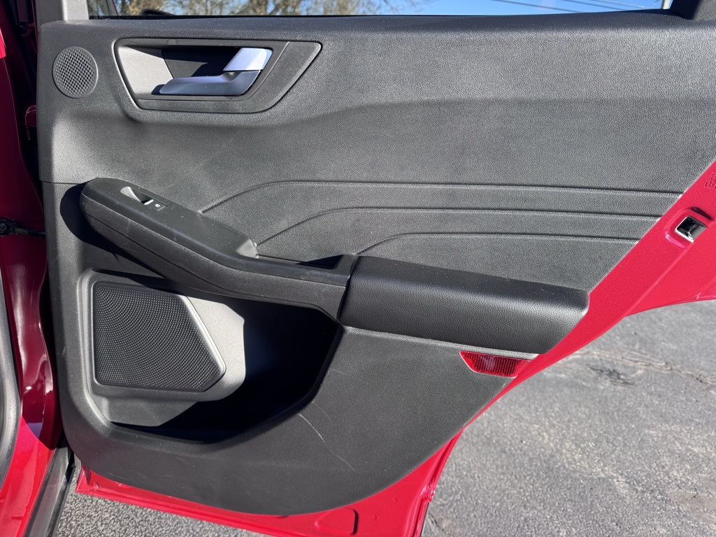 FordEscape Plug-In Hybrid30