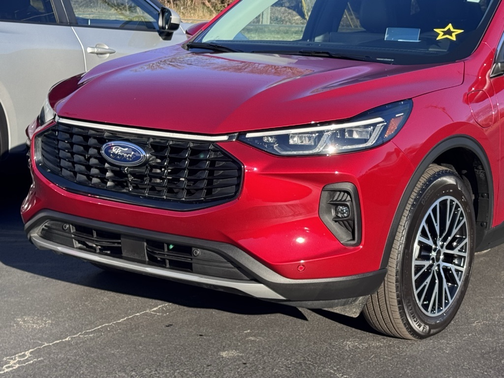 FordEscape Plug-In Hybrid39