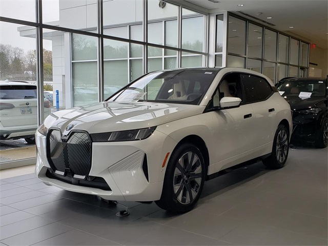 2026 BMW iX xDrive45