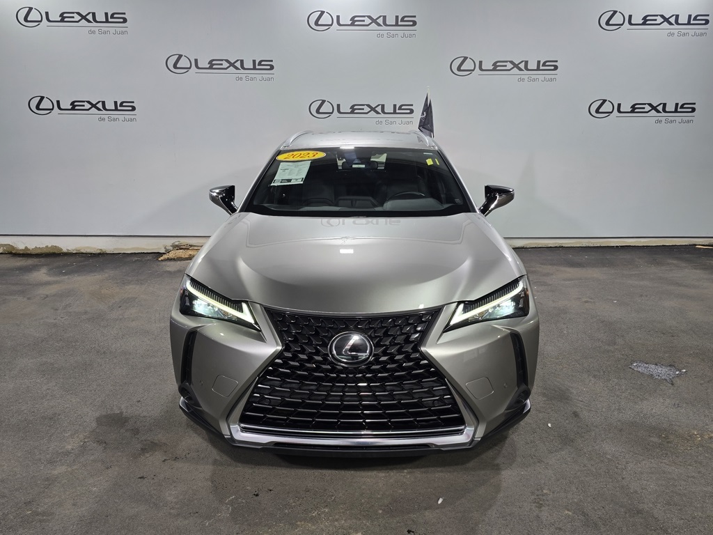 Thumbnail: 2023 Lexus UX - 2