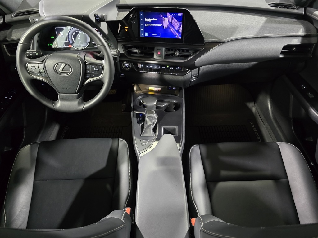 Thumbnail: 2023 Lexus UX - 30