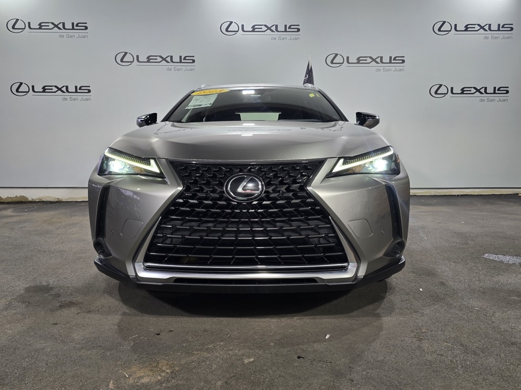 Thumbnail: 2023 Lexus UX - 6