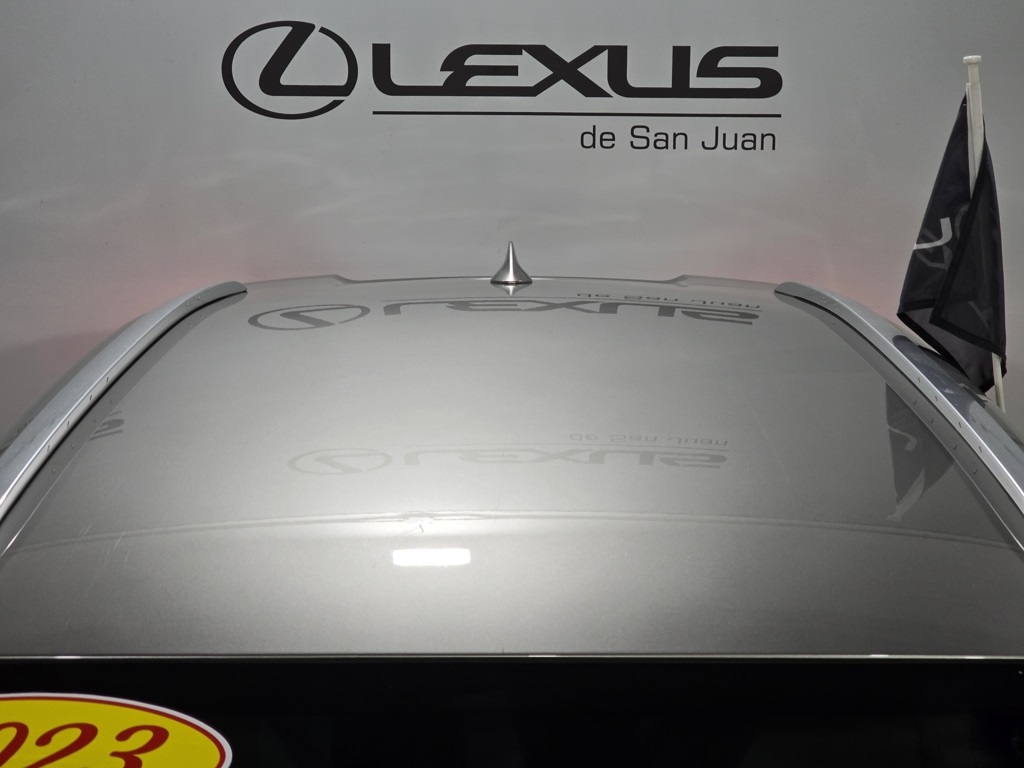 Thumbnail: 2023 Lexus UX - 7