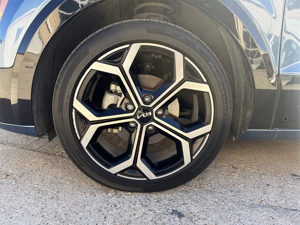 2023 Kia Niro SX Touring Blue at Community Toyota