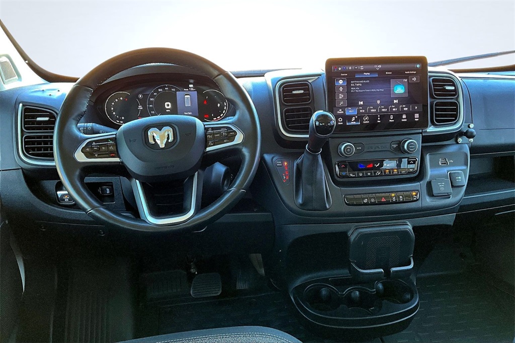 2024 Ram ProMaster 2500 Window Van High Roof - 4