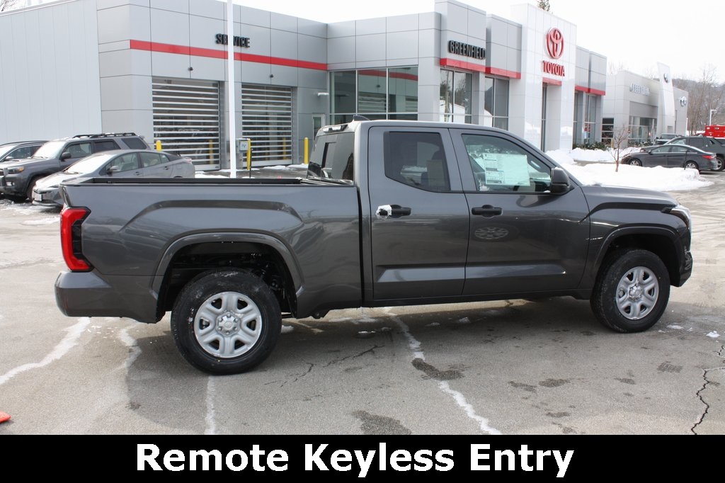 2025 Toyota Tundra SR photo 4