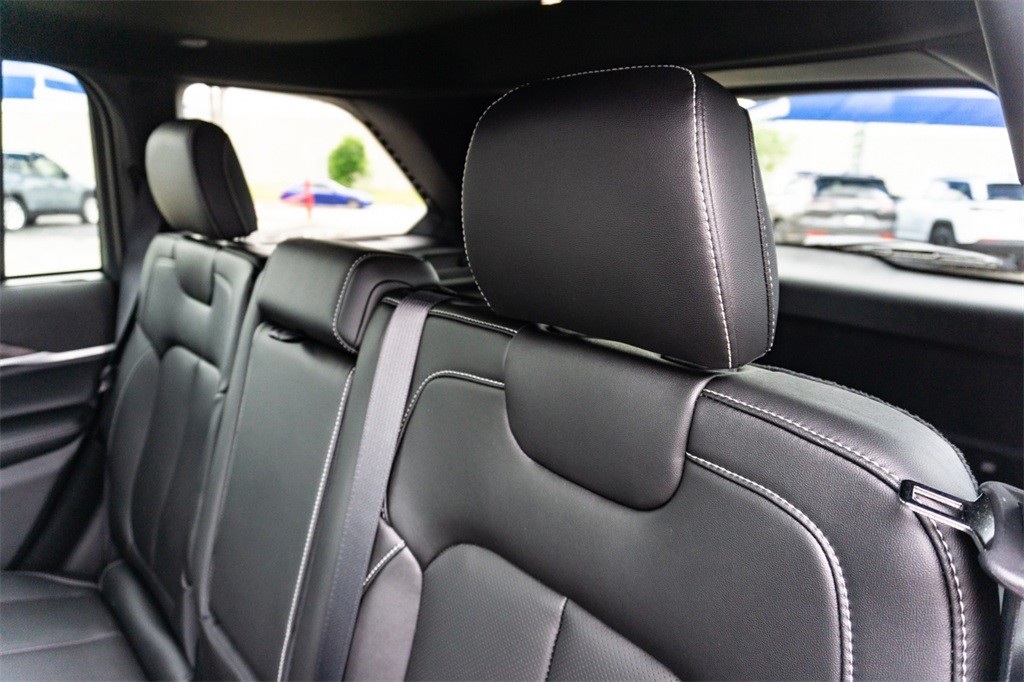 New Car 2025 Jeep Grand Cherokee  Limited For Sale Under $50,000 In San Marcos, Texas