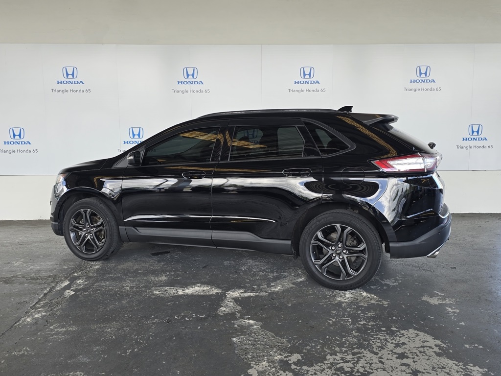 Thumbnail: 2018 Ford Edge - 4