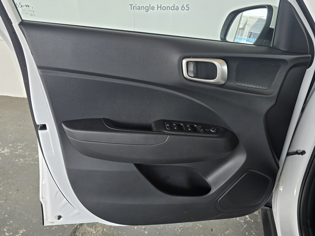 Used Car 2025 Hyundai Venue  Se For Sale Under $25,000 In San Juan, Puerto Rico