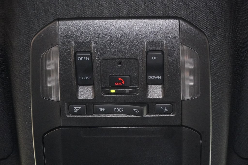 Used Car 2024 Toyota Highlander  Le For Sale Under $40,000 In Weatherford, Texas