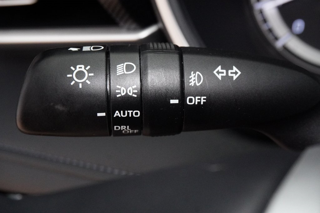 Used Car 2024 Toyota Highlander  Le For Sale Under $40,000 In Weatherford, Texas