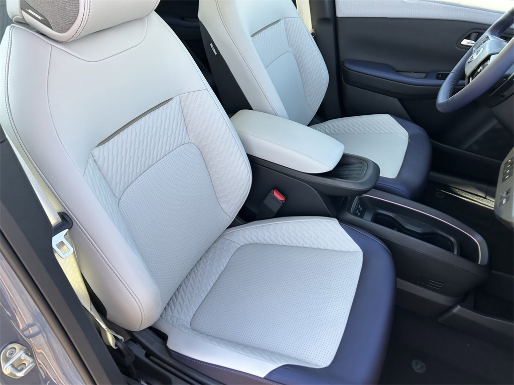 New Boulder Gray 2026 Nissan Leaf PLATINUM+ for Sale in Costa Mesa