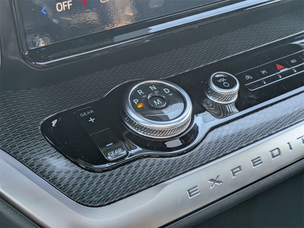 New 2025 Ford Expedition Max For Sale in Findlay, OH
