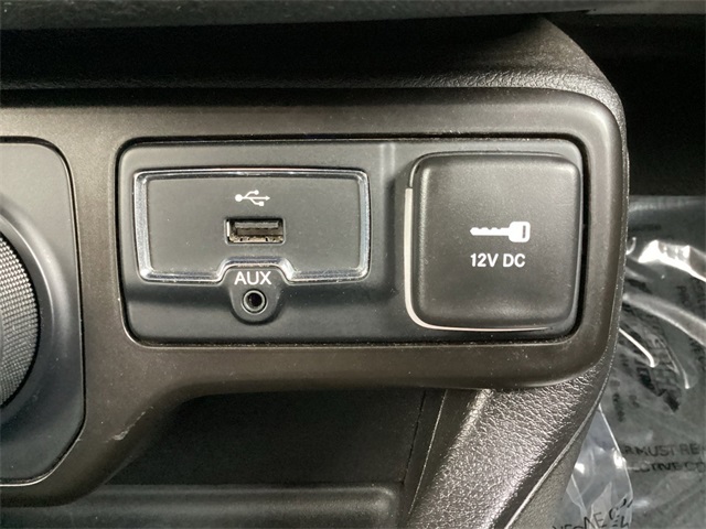 Used Car 2023 Jeep Renegade  Latitude For Sale Under $20,000 In San Antonio, Texas