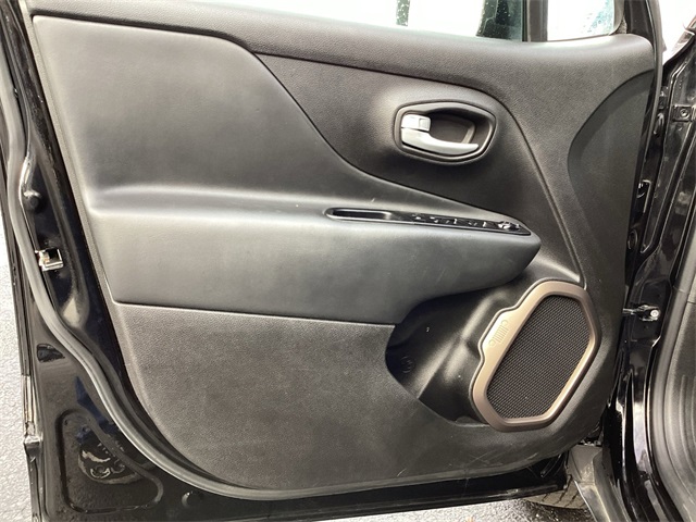 Used Car 2023 Jeep Renegade  Latitude For Sale Under $20,000 In San Antonio, Texas