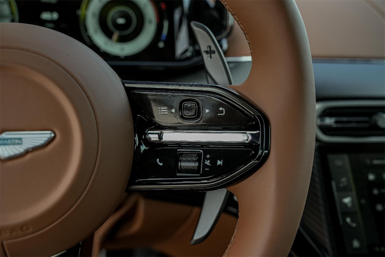 New Car 2025 Aston Martin Vantage  Base For Sale Under $250,000 In Austin, Texas