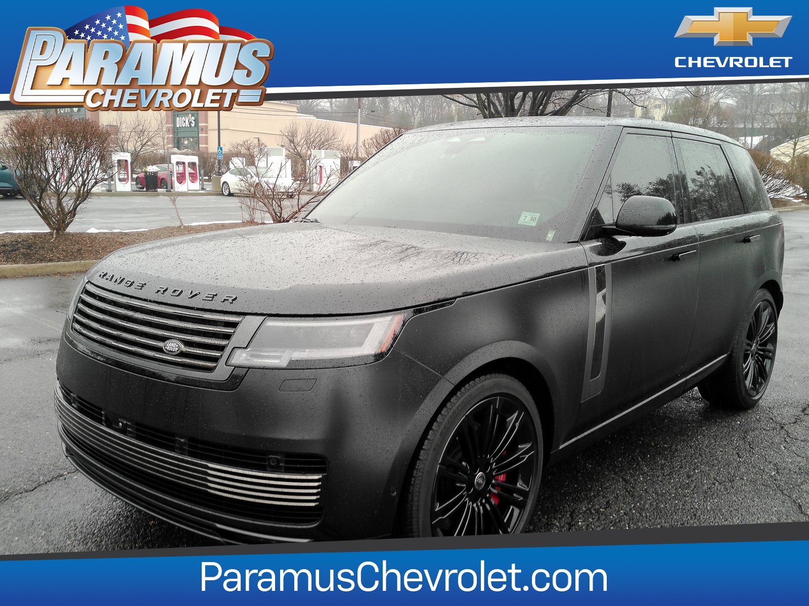 2025 Land Rover Range Rover P615 SV AWD