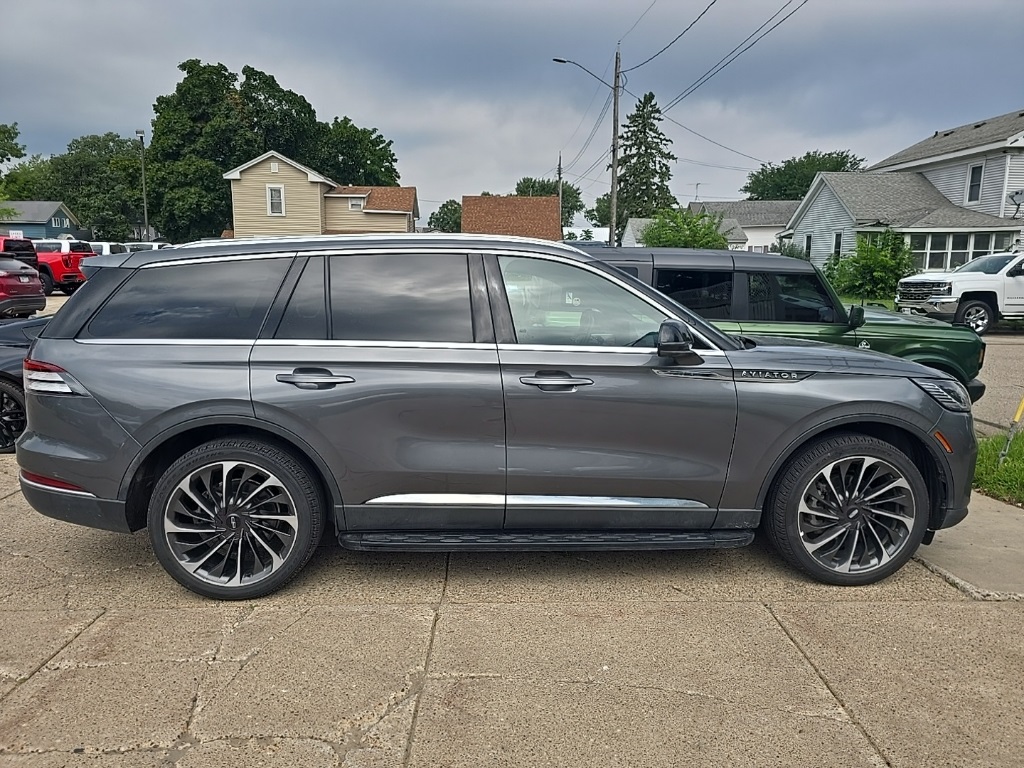 2025 Lincoln Aviator