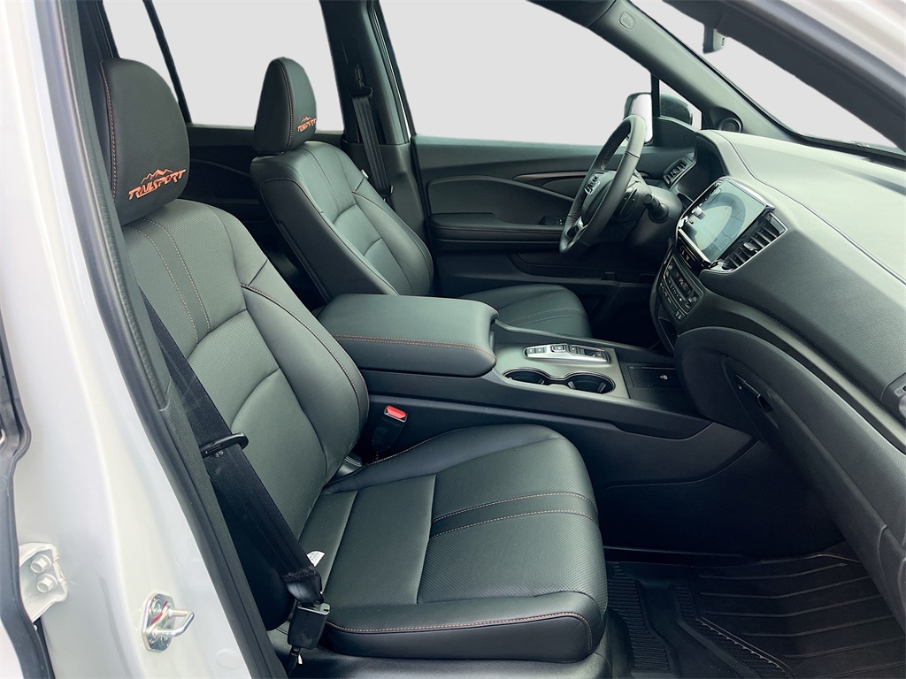 2024 Honda Ridgeline TrailSport White at AutoSavvy Houston Southwest