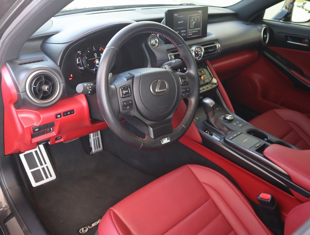 Thumbnail: 2022 Lexus IS - 24
