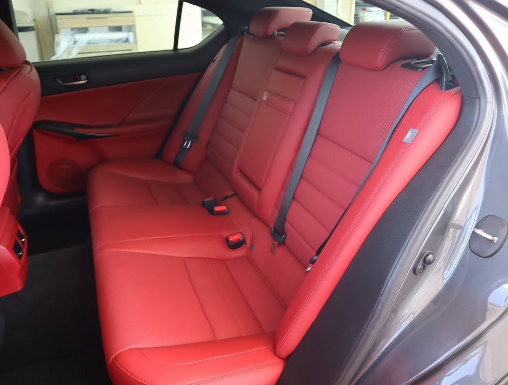 Thumbnail: 2022 Lexus IS - 26