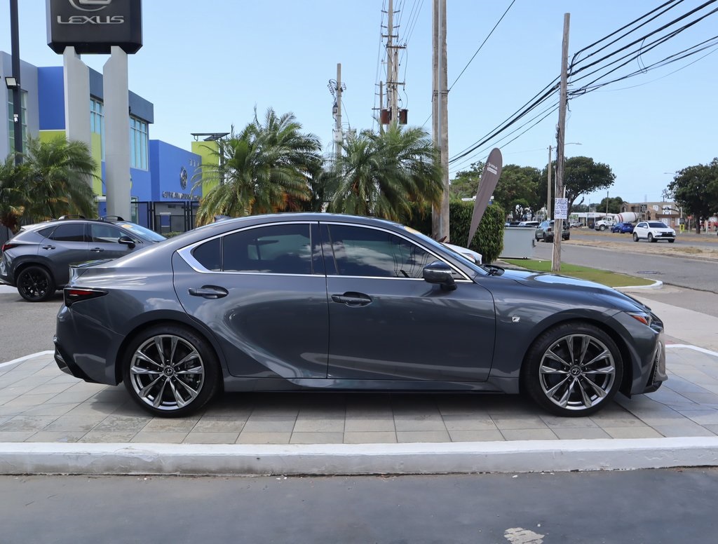 Thumbnail: 2022 Lexus IS - 4