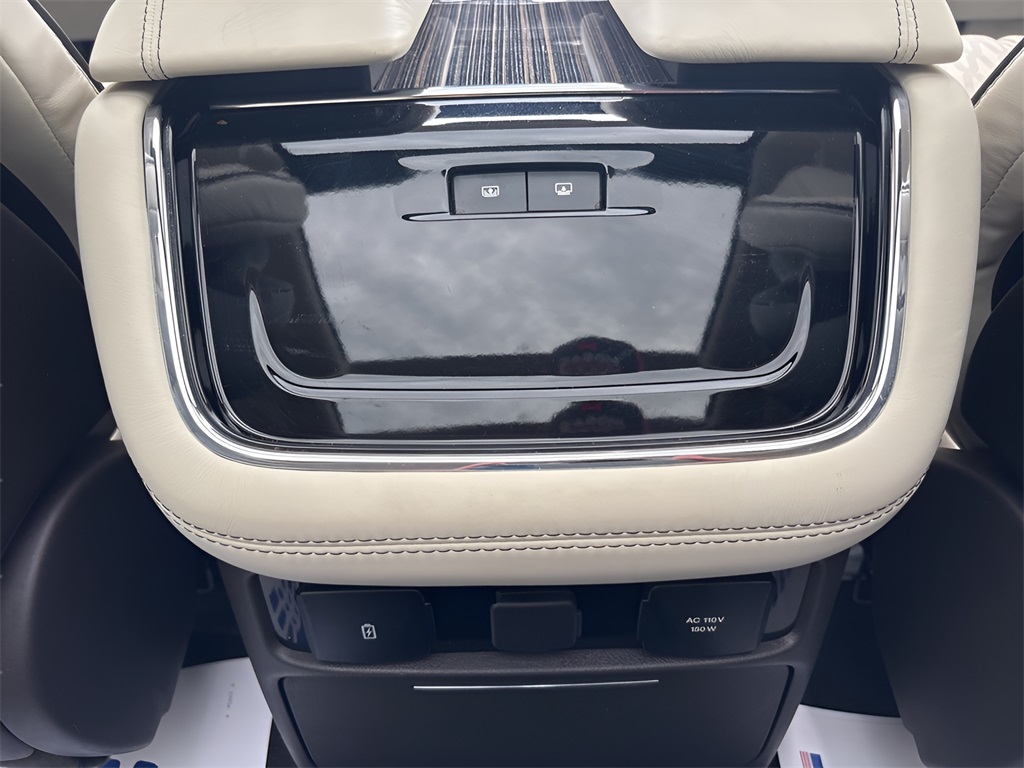 2022 Lincoln Navigator