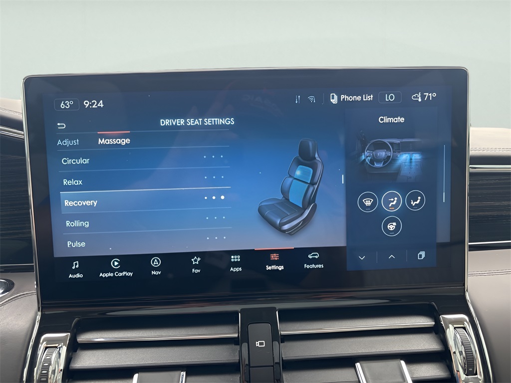 2022 Lincoln Navigator