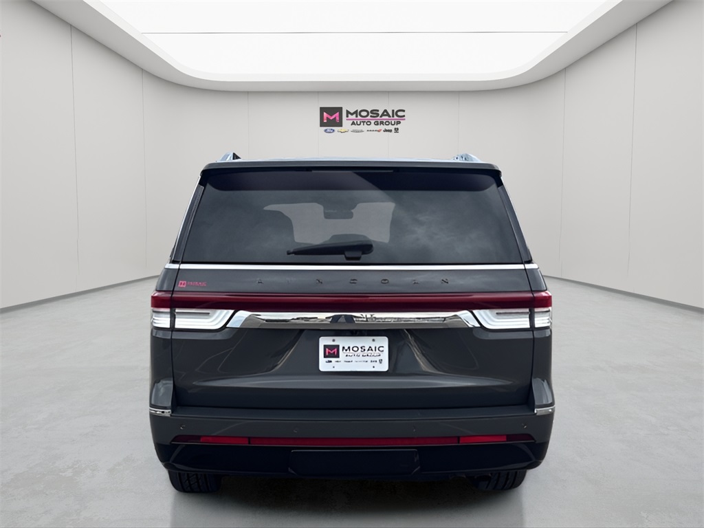 2022 Lincoln Navigator