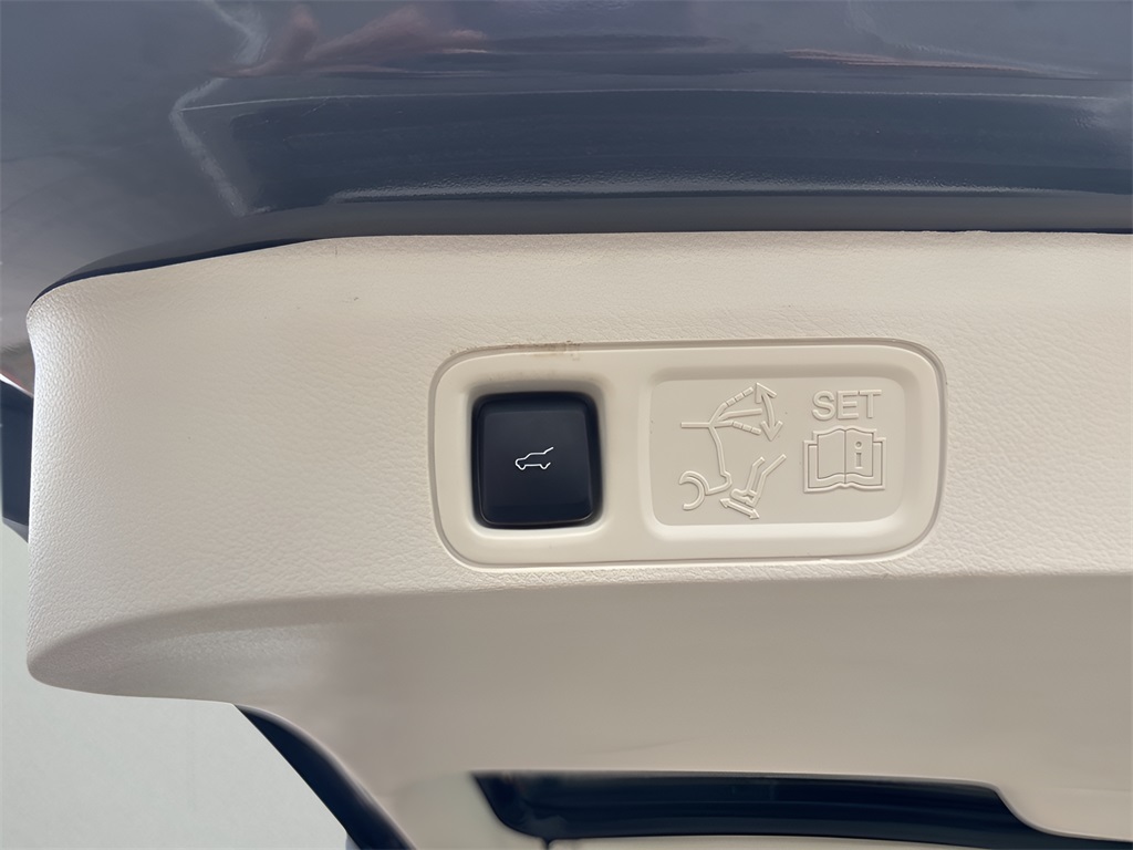 2022 Lincoln Navigator