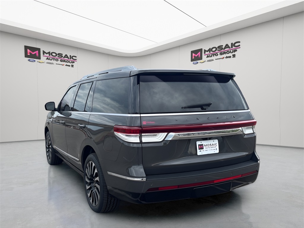 2022 Lincoln Navigator