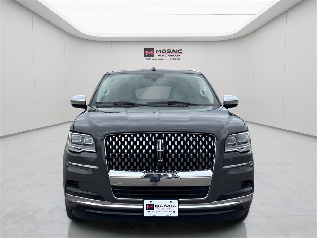 2022 Lincoln Navigator
