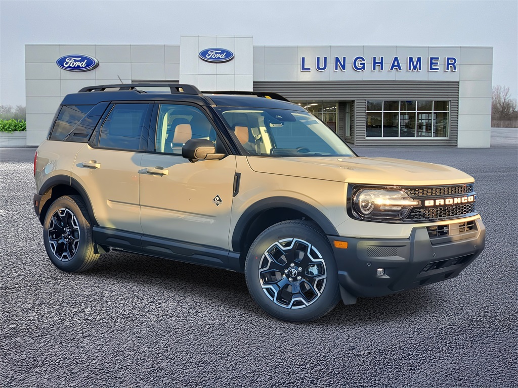 2025 Ford Bronco Sport Outer Banks's photo
